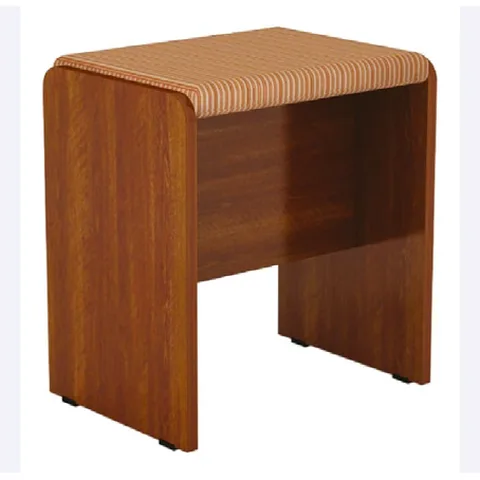 Solo Stool
